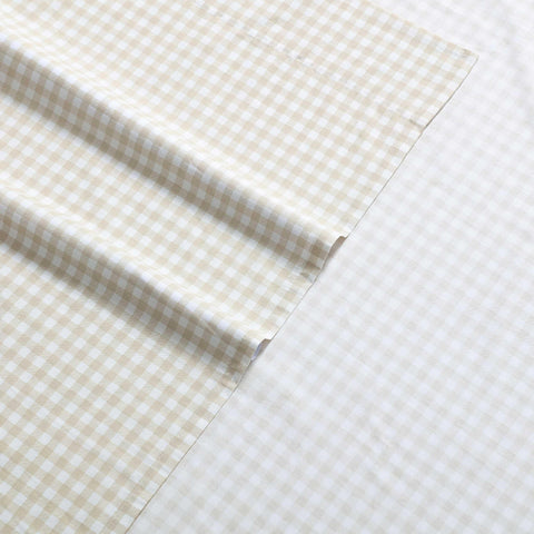 Eddie Bauer fitted sheet corner with elastic demonstrating secure mattress fit
