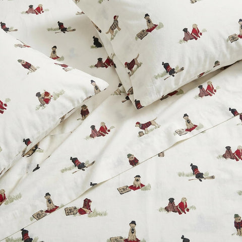 Eddie Bauer fitted sheet elastic detail demonstrating secure, wrinkle-free fit