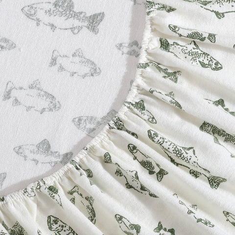 Eddie Bauer care label and stitching detail ensuring correct laundering and long life