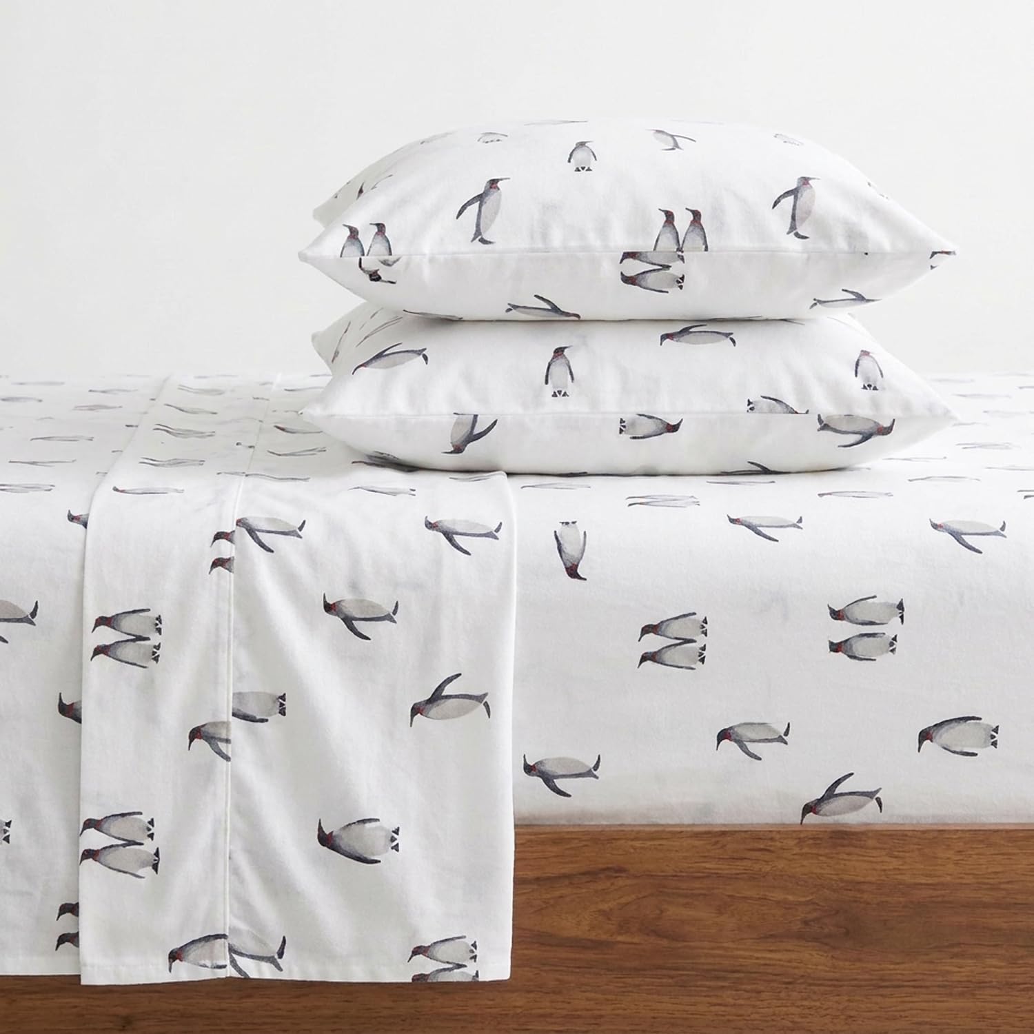 Eddie Bauer front-packaging showing full queen flannel set and brand comfort