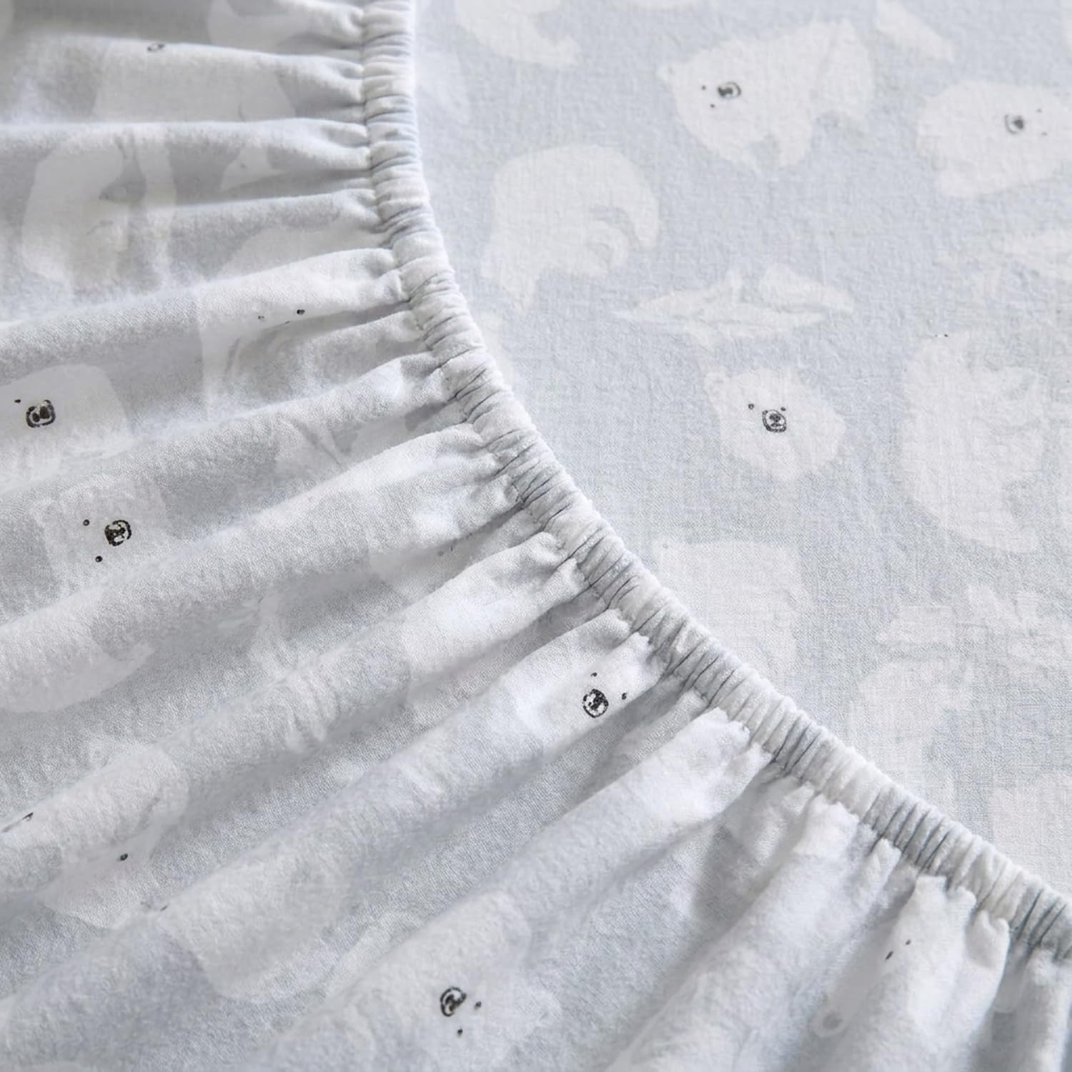 Eddie Bauer sheet on mattress showing depth and accurate size fit