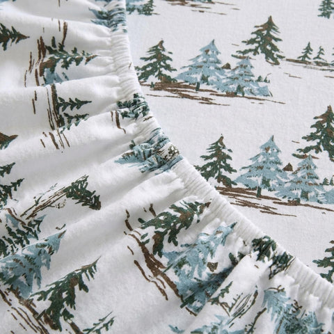 Eddie Bauer fitted sheet on mattress showing proper queen size fit