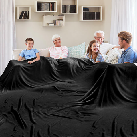 Edenleaf front view of black oversized blanket showing full coverage and design