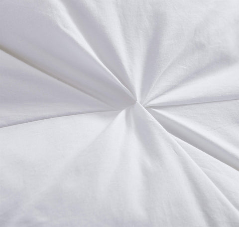 EGYPTIAN BEDDING comforter on a styled bedroom showcasing luxury and quiet warmth
