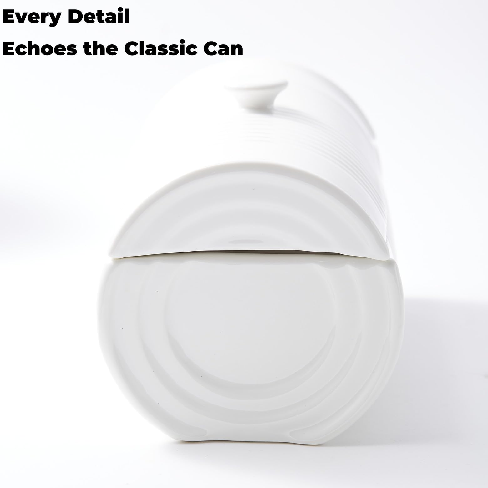 Eiqijci next to a standard can showing size fit for 14–16 oz cans benefit