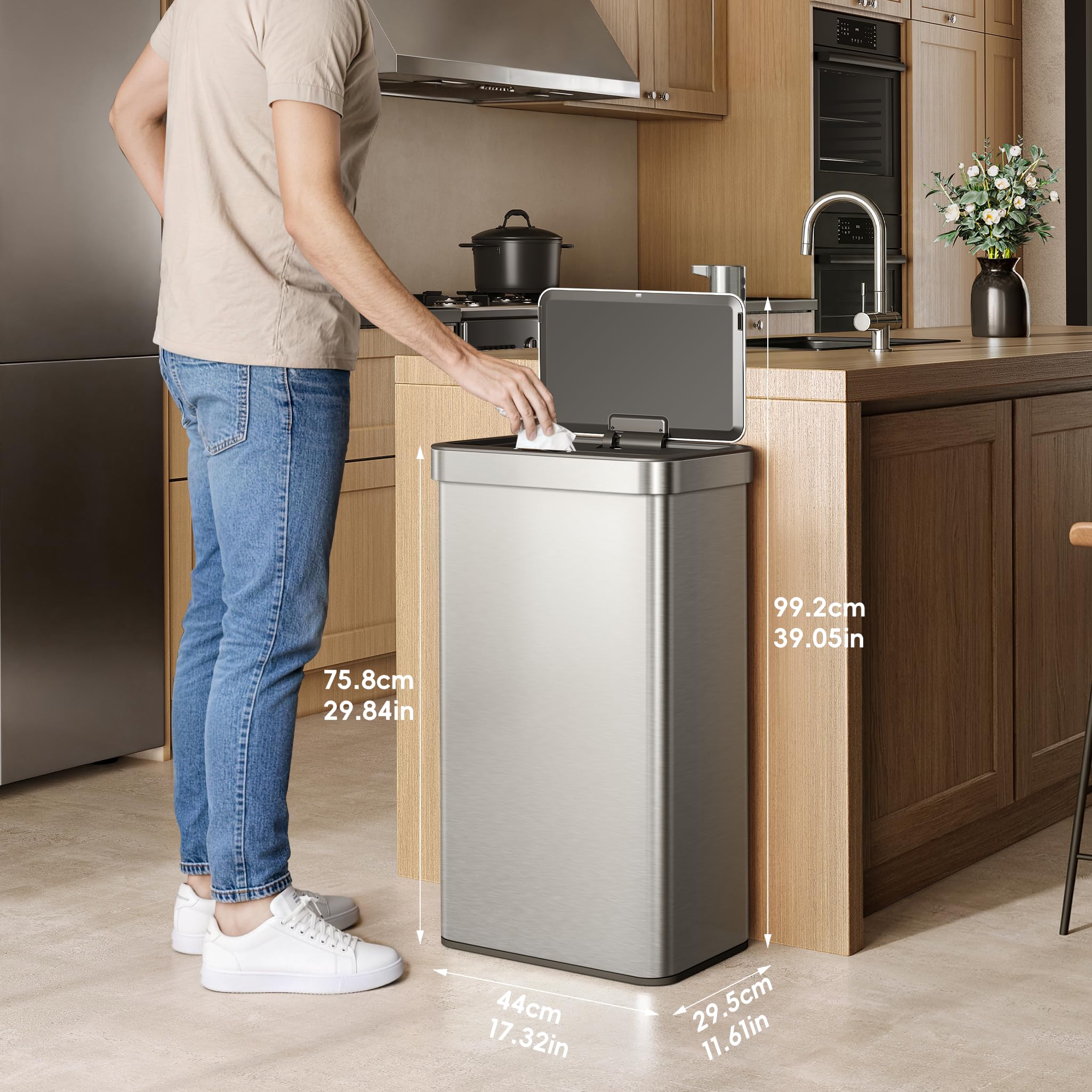 EKO Nova lid mechanism close-up displaying sensor area and benefit of rapid touchless opening