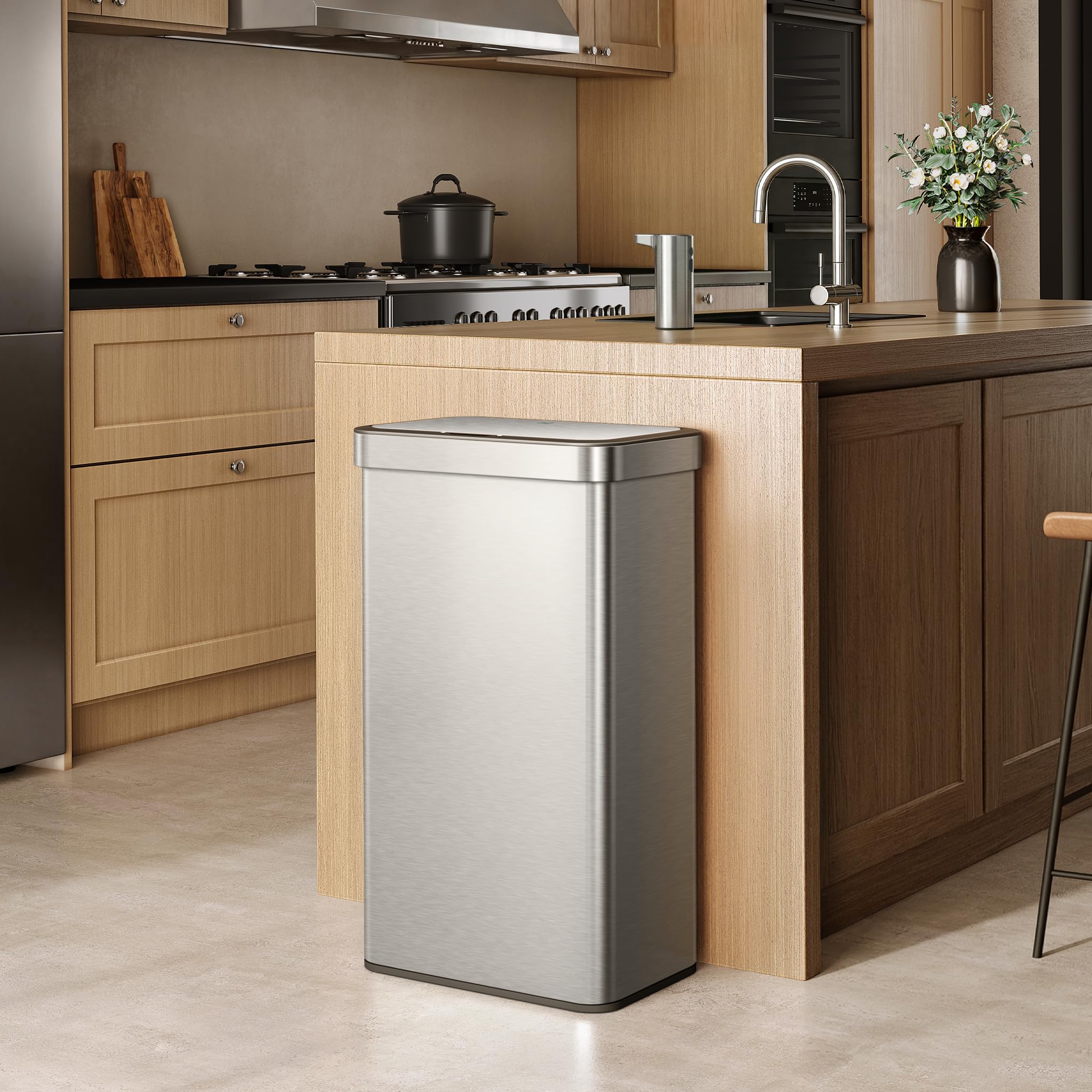 EKO Nova in modern kitchen lifestyle scene showing stylish look and practical daily use