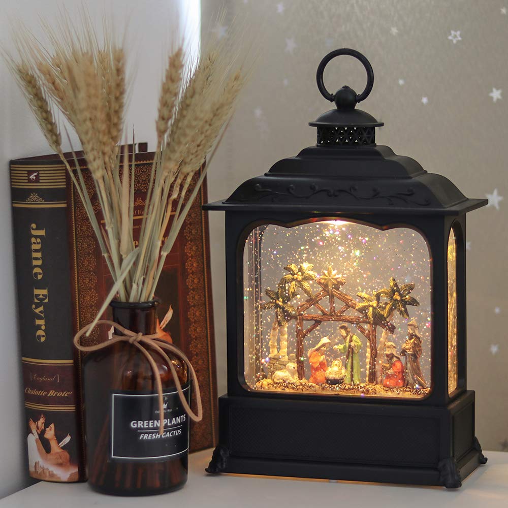 Eldnacele on mantel with family decor to show ideal size and holiday atmosphere