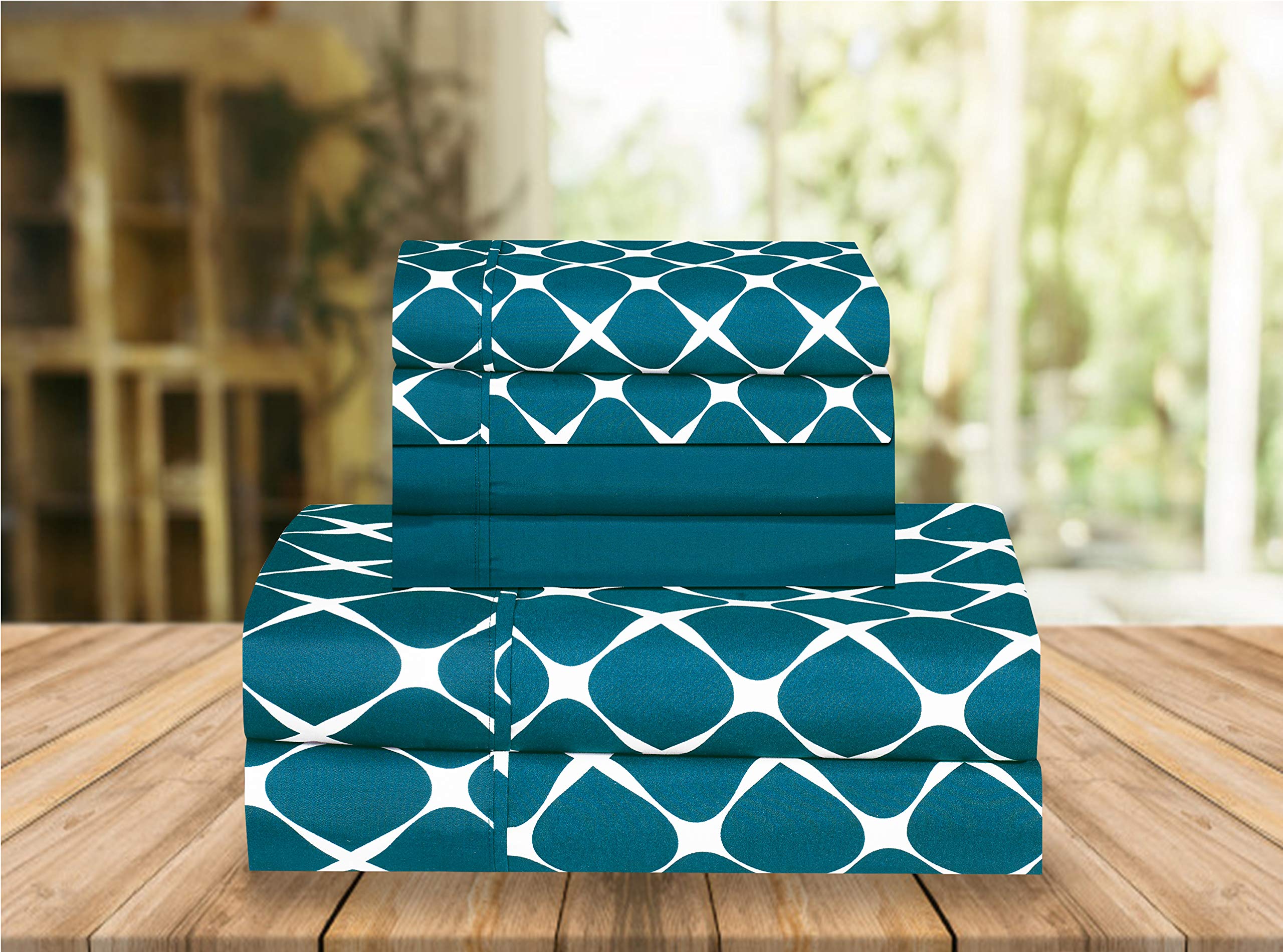 Elegant Comfort front packaging showing Bloomingdale teal and set contents, highlights value