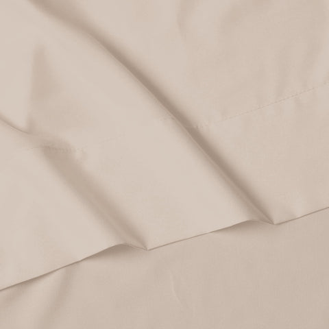 Elegant Comfort elastic hem stitching detail, illustrates strong seams and secure all-around fit