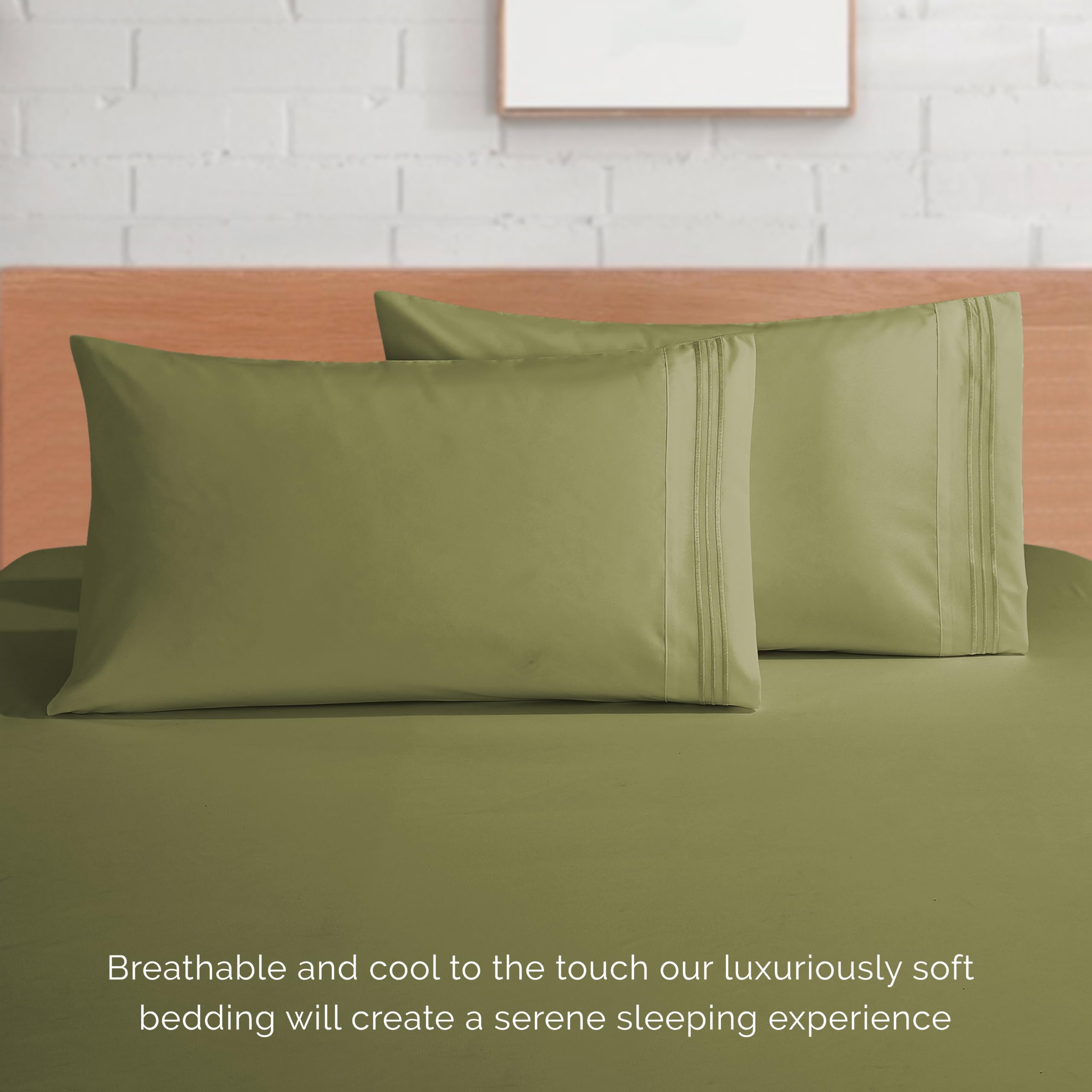 Elegant Comfort pillowcase close-up showing brushed finish for softness