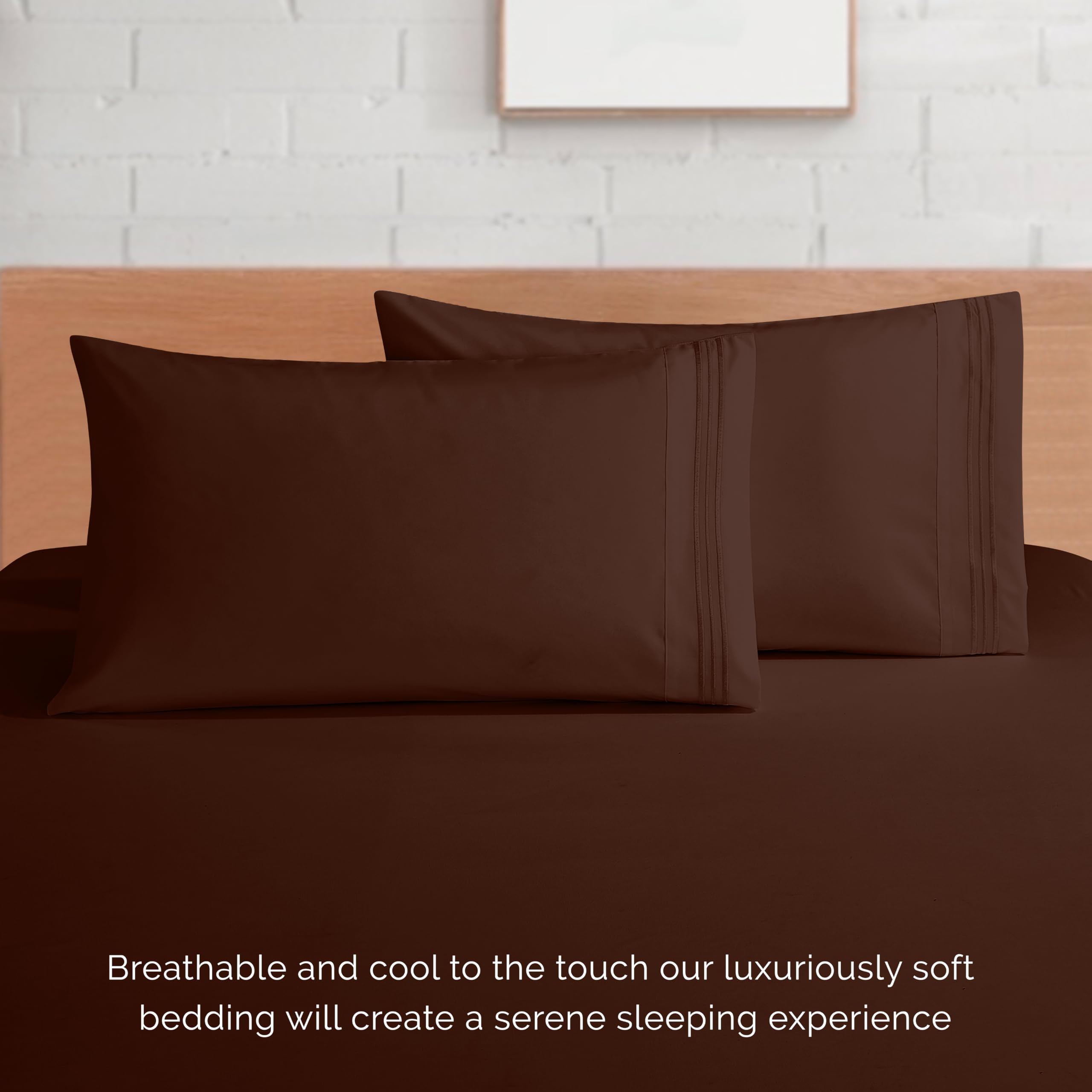 Elegant Comfort pillowcase plush texture emphasizing softness and comfort