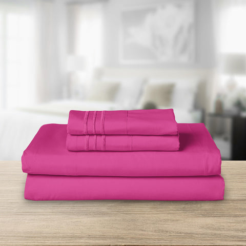 Elegant Comfort three-line embroidery close-up highlighting decorative detail and refined hotel-style finish