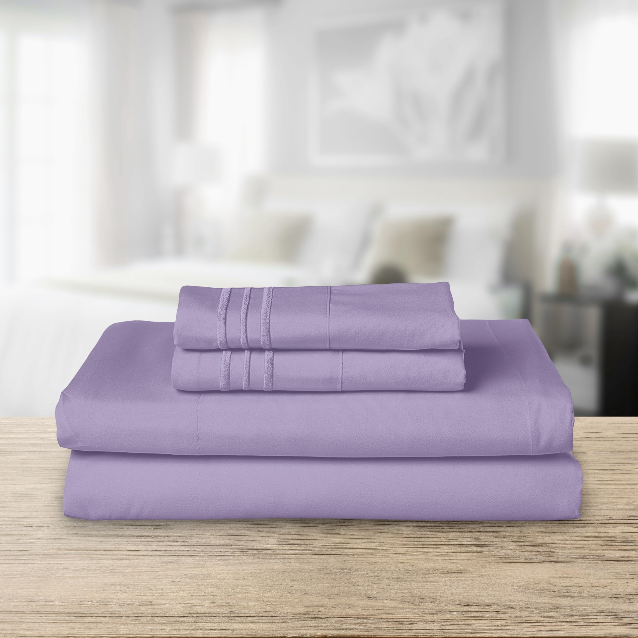 Elegant Comfort close-up of three-line embroidery on pillowcase highlighting refined detail