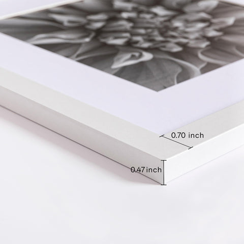 eletecpro frame held in hand demonstrating lightweight easy-hanging benefit