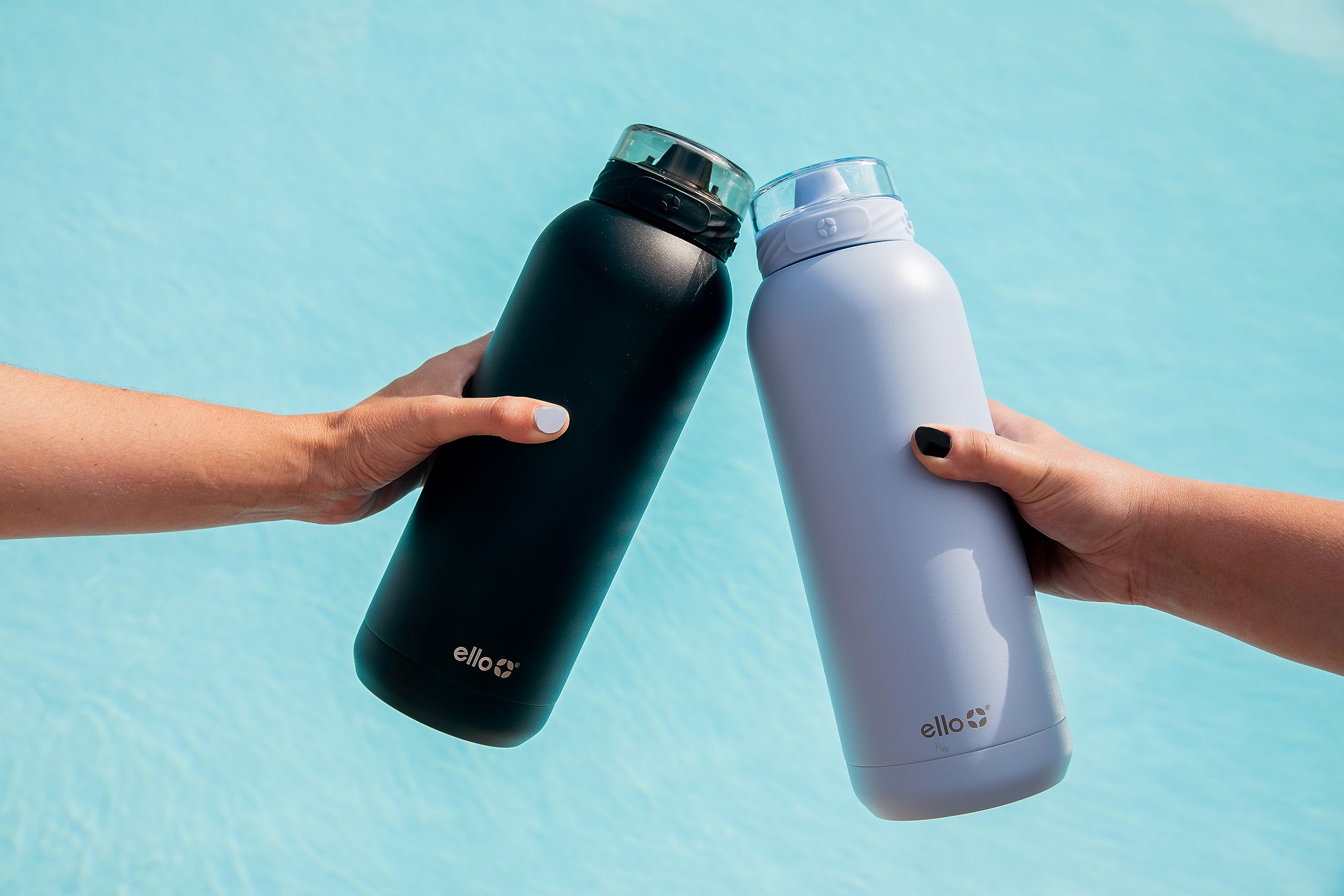 Ello Cooper locking lid detail demonstrating secure, leak-proof closure for travel