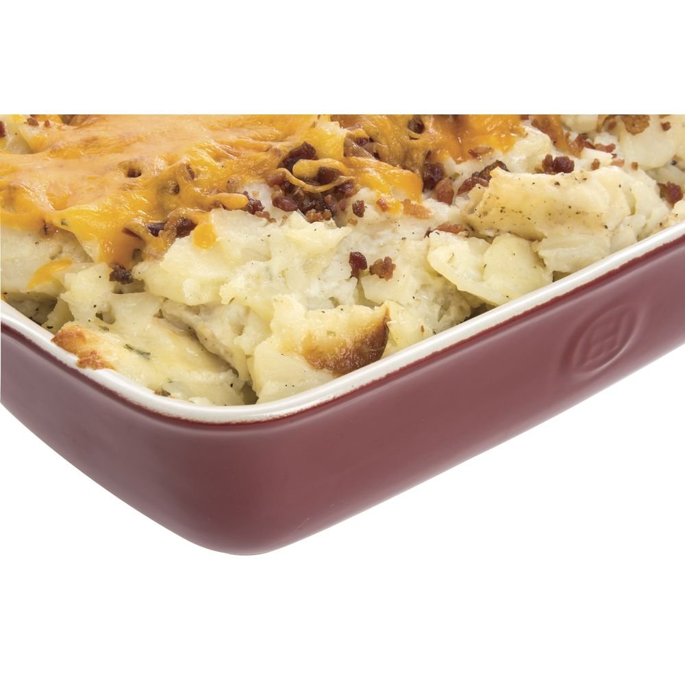 Emile Henry label and glaze finish close-up showing durable chip-resistant surface