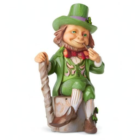 Enesco Jim Shore figurine staged on a shelf to show scale and decorative styling benefits