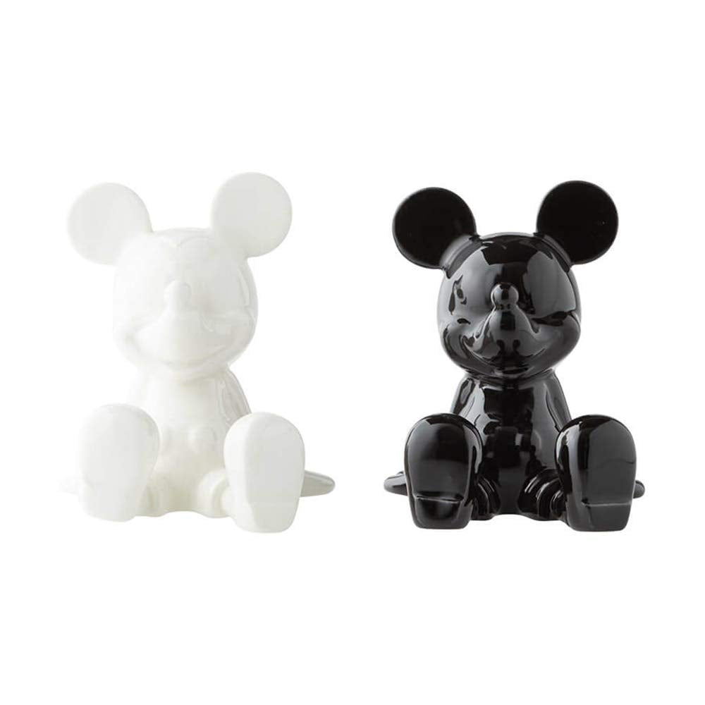 Enesco Mickey top view of shaker holes for controlled seasoning use