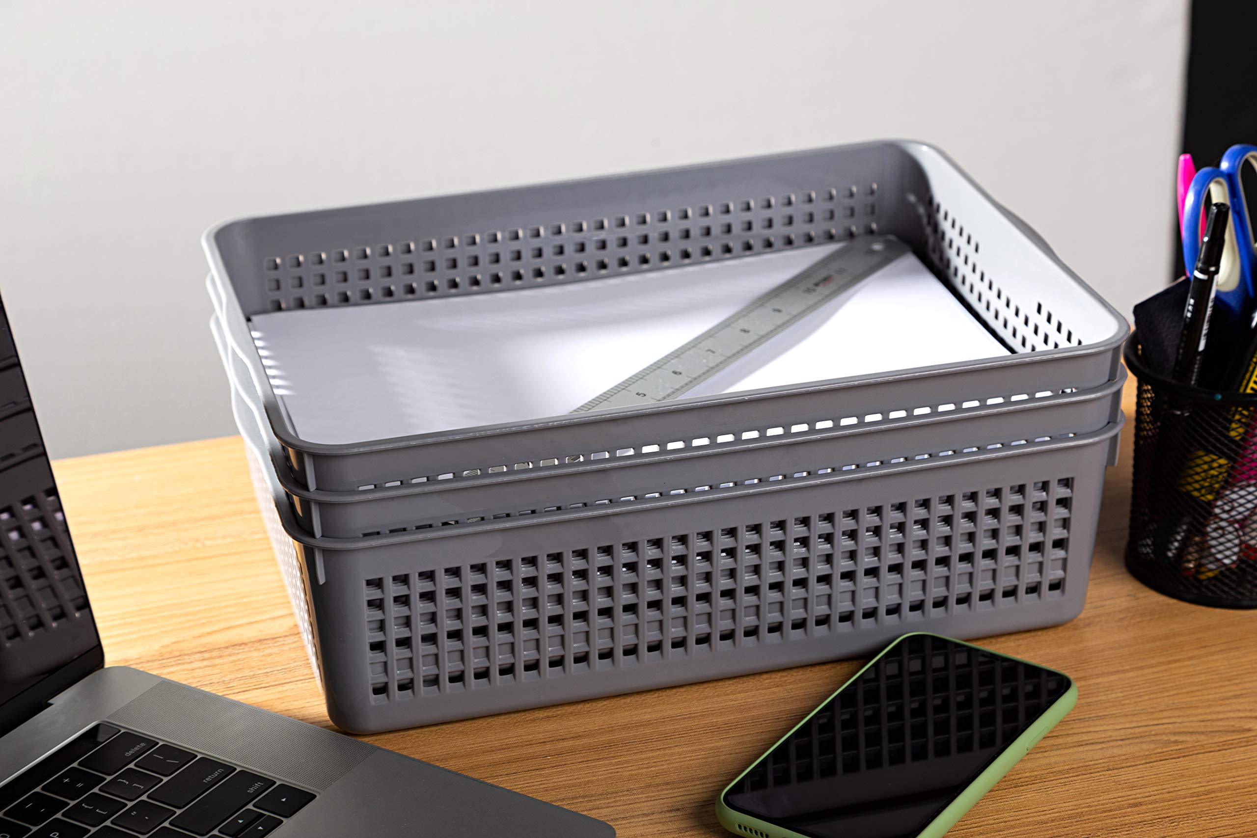 Eslite tray beside ruler indicating exact 13.39 by 9.84 inch size
