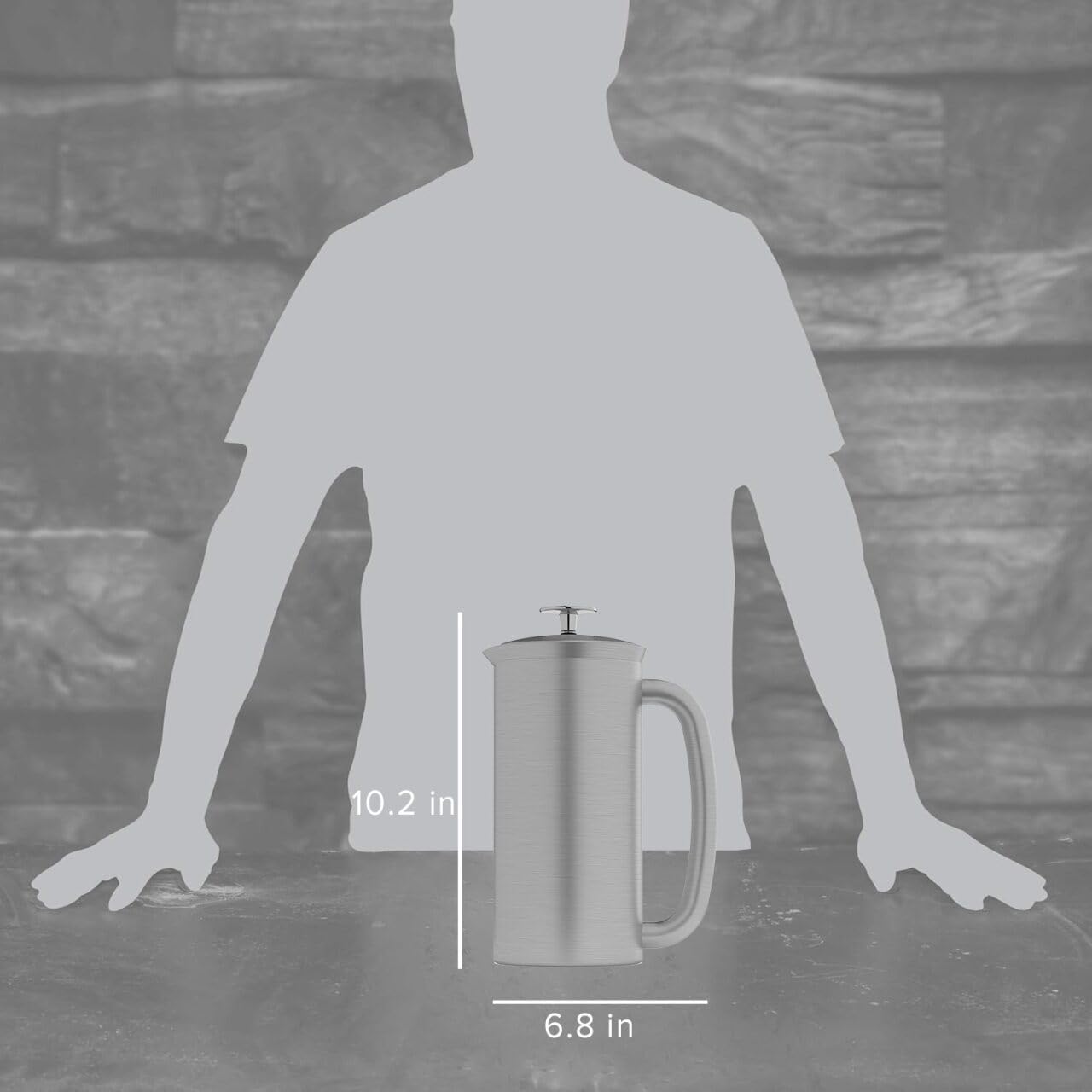 ESPRO P7 angled profile with handle and lid highlighting ergonomic pouring benefit