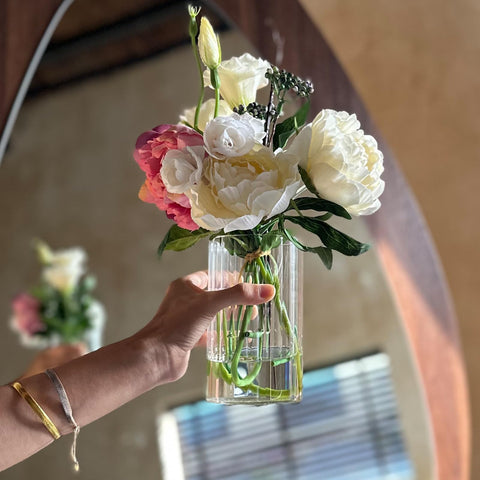 Etolies packaging with double-layer foam protecting vases during shipping
