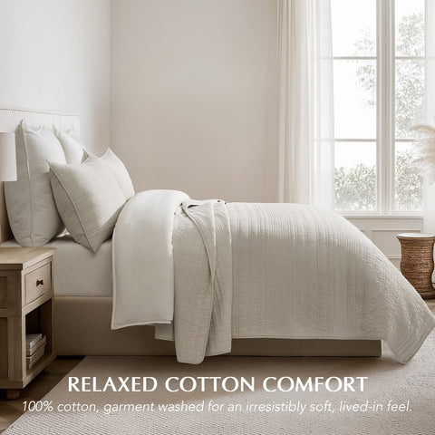 EverGrace close-up of linear quilting highlighting texture and durable stitching benefits