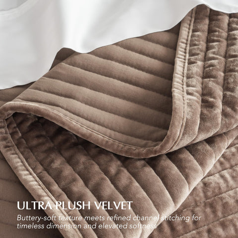 EverGrace corner loft showing down-alternative fill and even warmth distribution