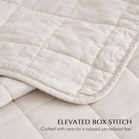 EVERGRACEHOME cotton texture macro showing garment-washed softness and breathability