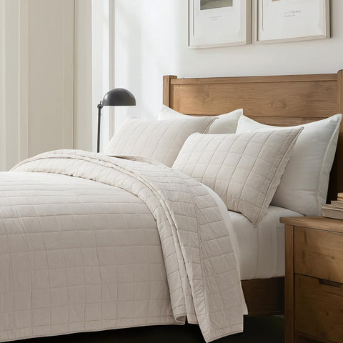 EVERGRACEHOME reinforced corner stitching close-up showing strength and long-lasting edges