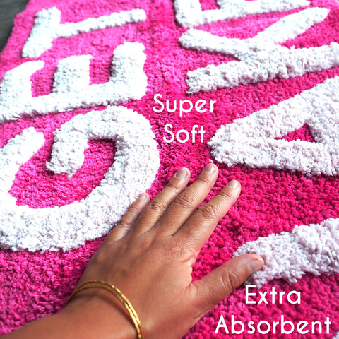 Evovee close-up of plush pile texture, highlights soft absorbent comfort