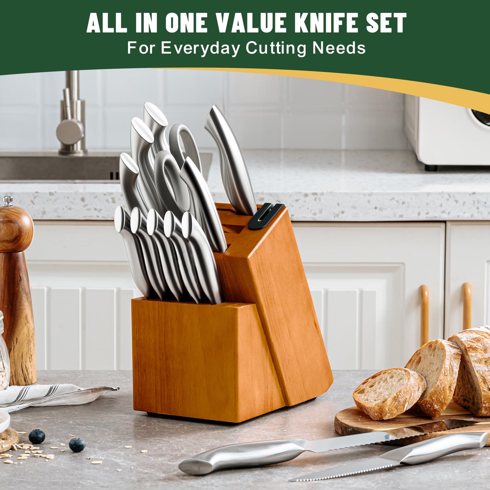 EWFEN curved handle detail demonstrating ergonomic grip for comfortable cutting