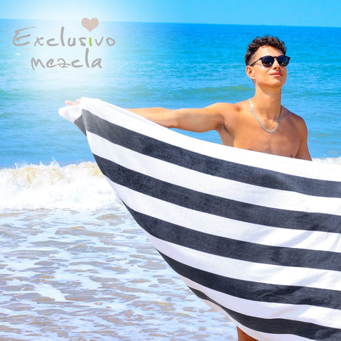 Exclusivo Mezcla close-up of cotton texture highlighting absorbent soft weave
