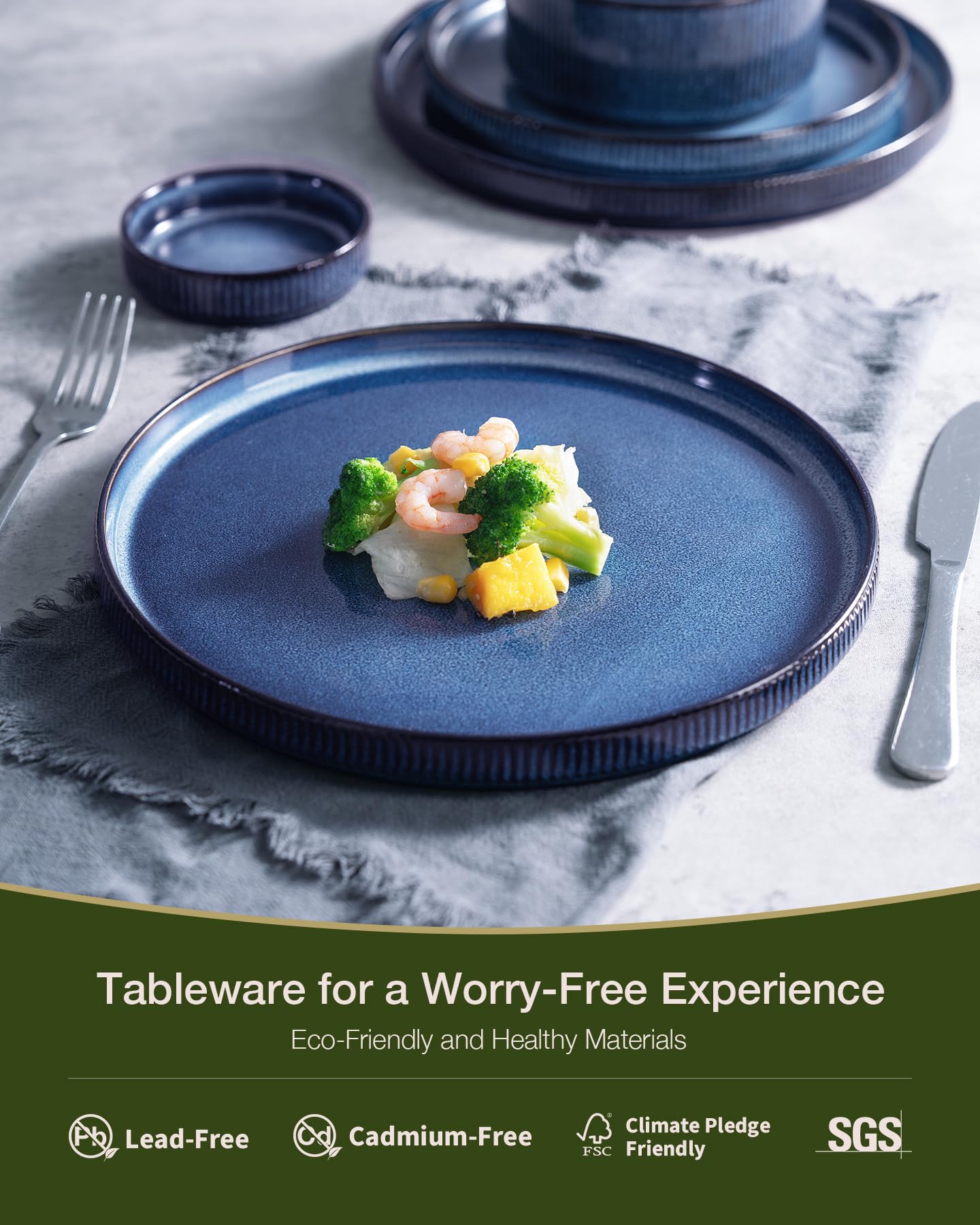 famiware bowl holding soup demonstrating microwave-safe convenience