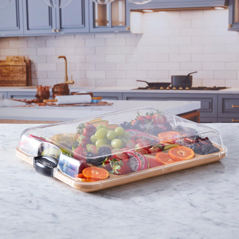 Farberware clear locking lid detail demonstrating secure transport and freshness