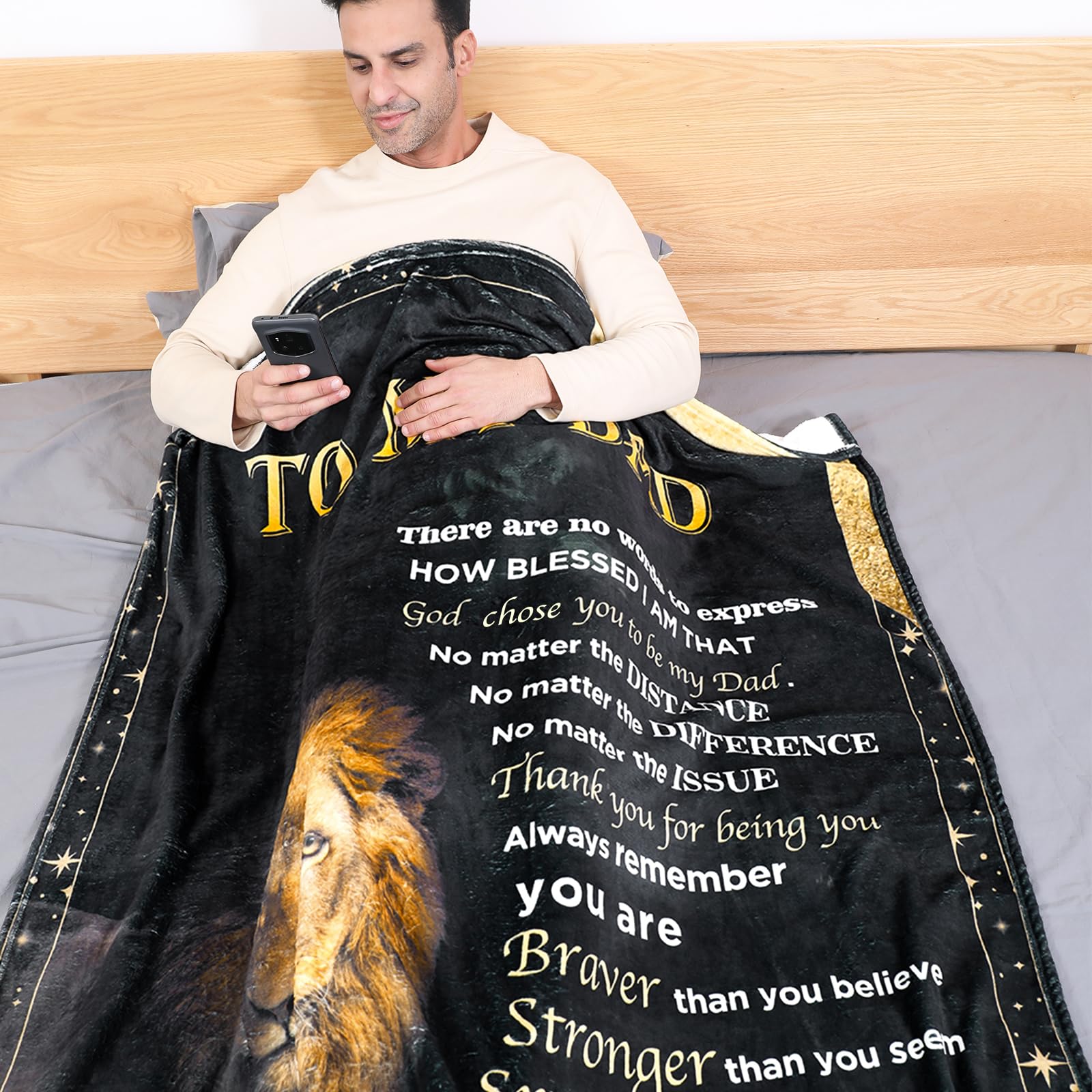 Favwgik blanket at picnic demonstrating outdoor warmth and easy portability