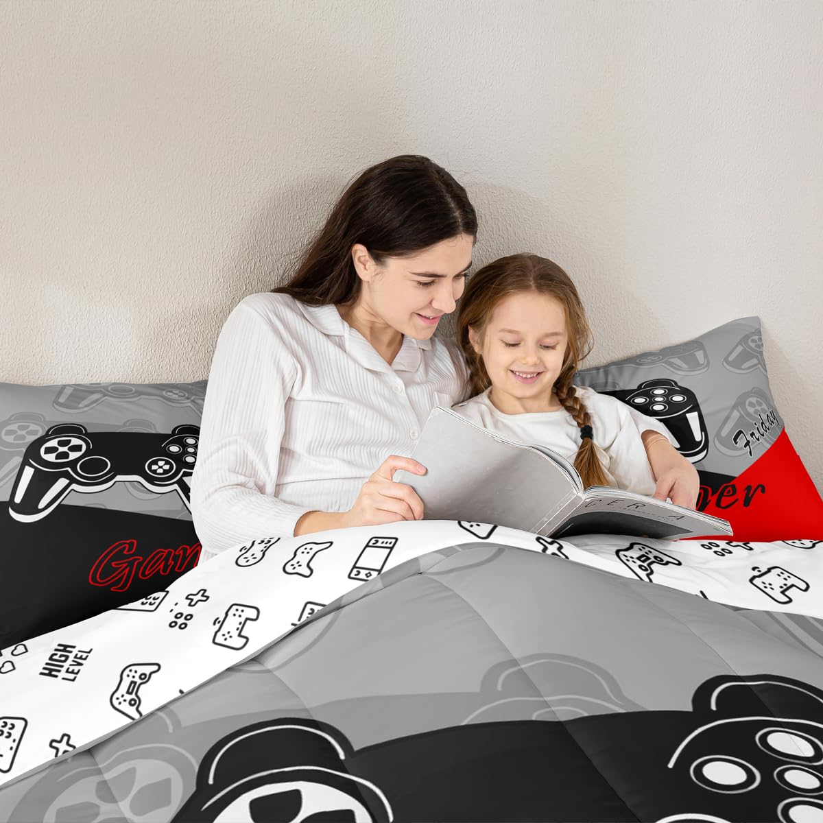 Feelyou size comparison on twin mattress illustrating coverage and scale