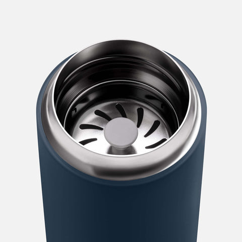 Fellow Carter Move ceramic-lined interior close-up preserving coffee flavor and preventing metallic notes