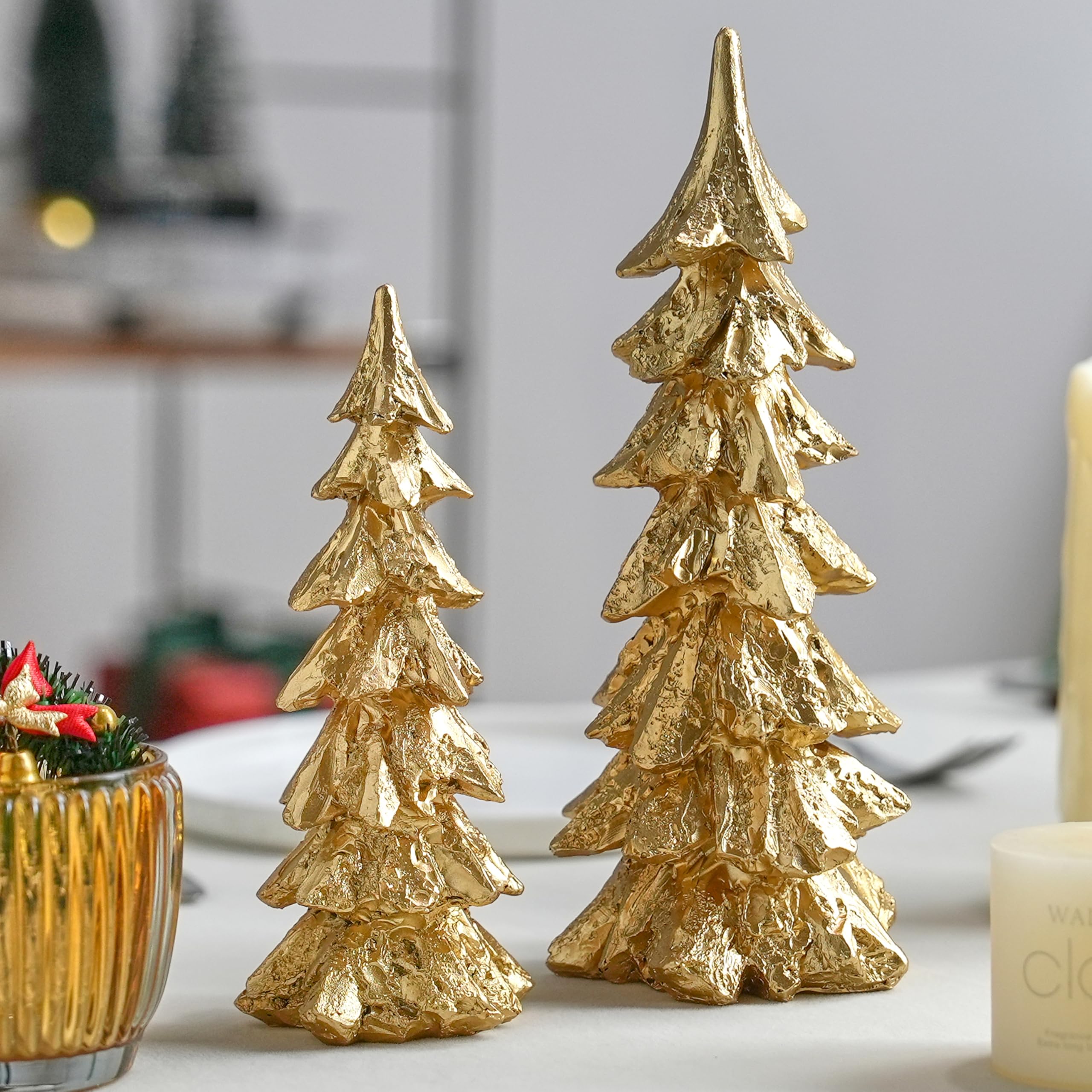 FESTGLOX large tree side view showing height and sculptural metallic appeal