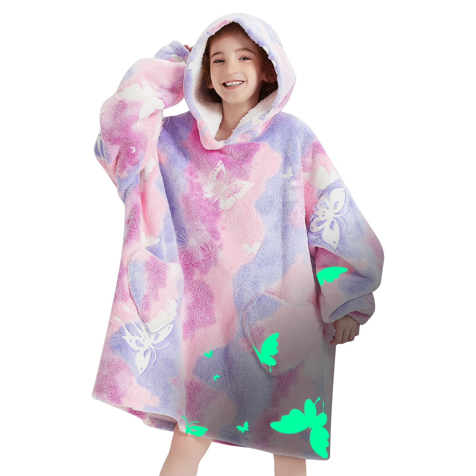Fiosnow front view showing butterfly glow and cozy oversized fit for warmth