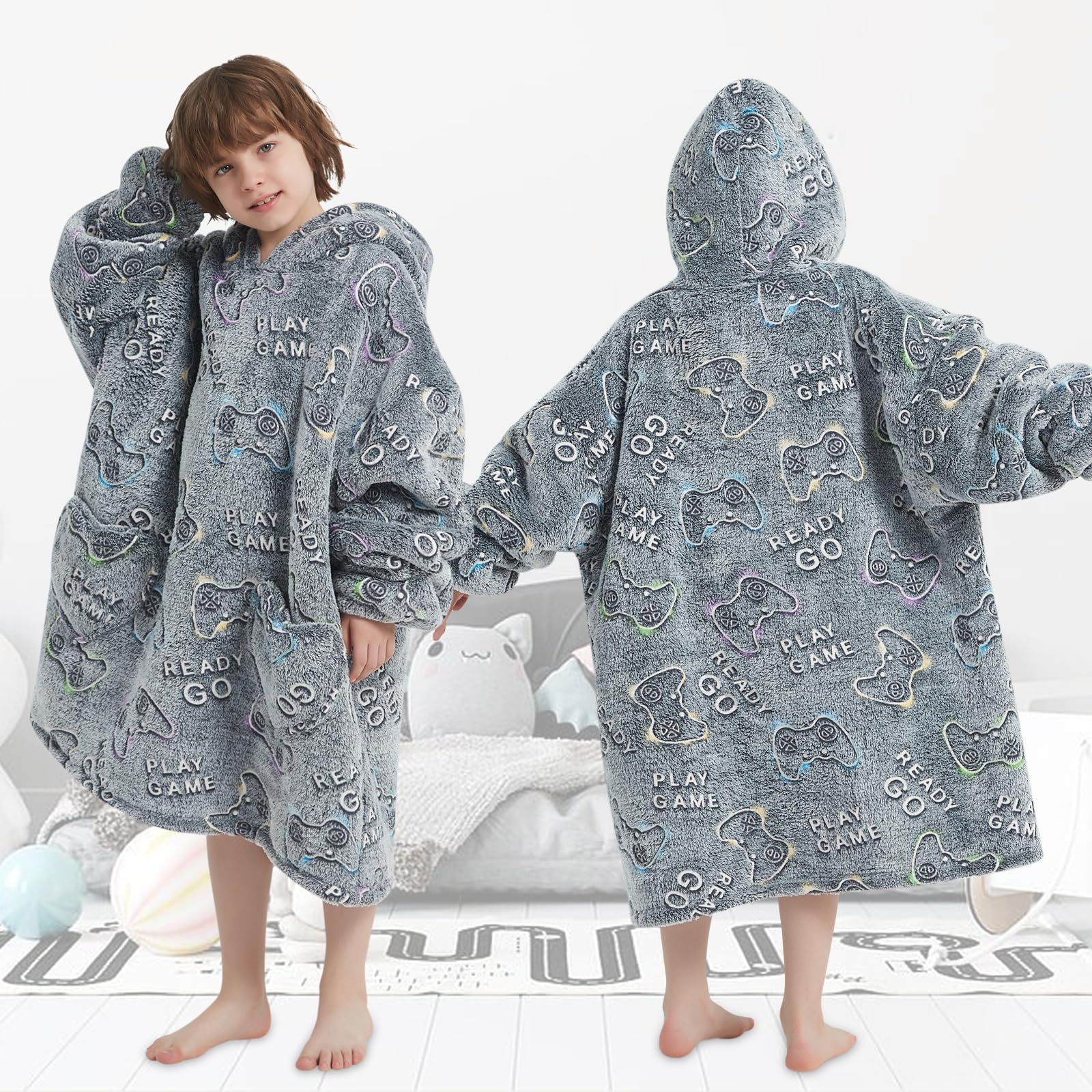 Fiosnow size comparison on child showing roomy coverage and layering ability