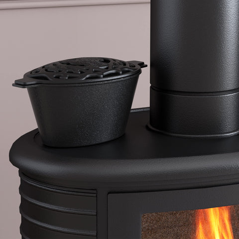 Fire Beauty closeup of carved lattice lid enhancing evaporation and fragrance diffusion