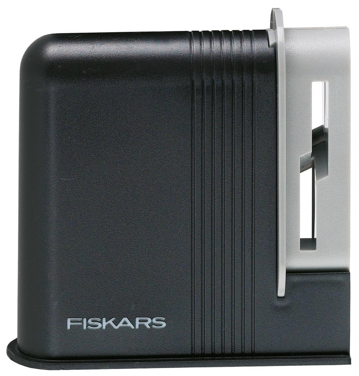 Fiskars Clip-Sharp front view showing compact design and easy grip benefit