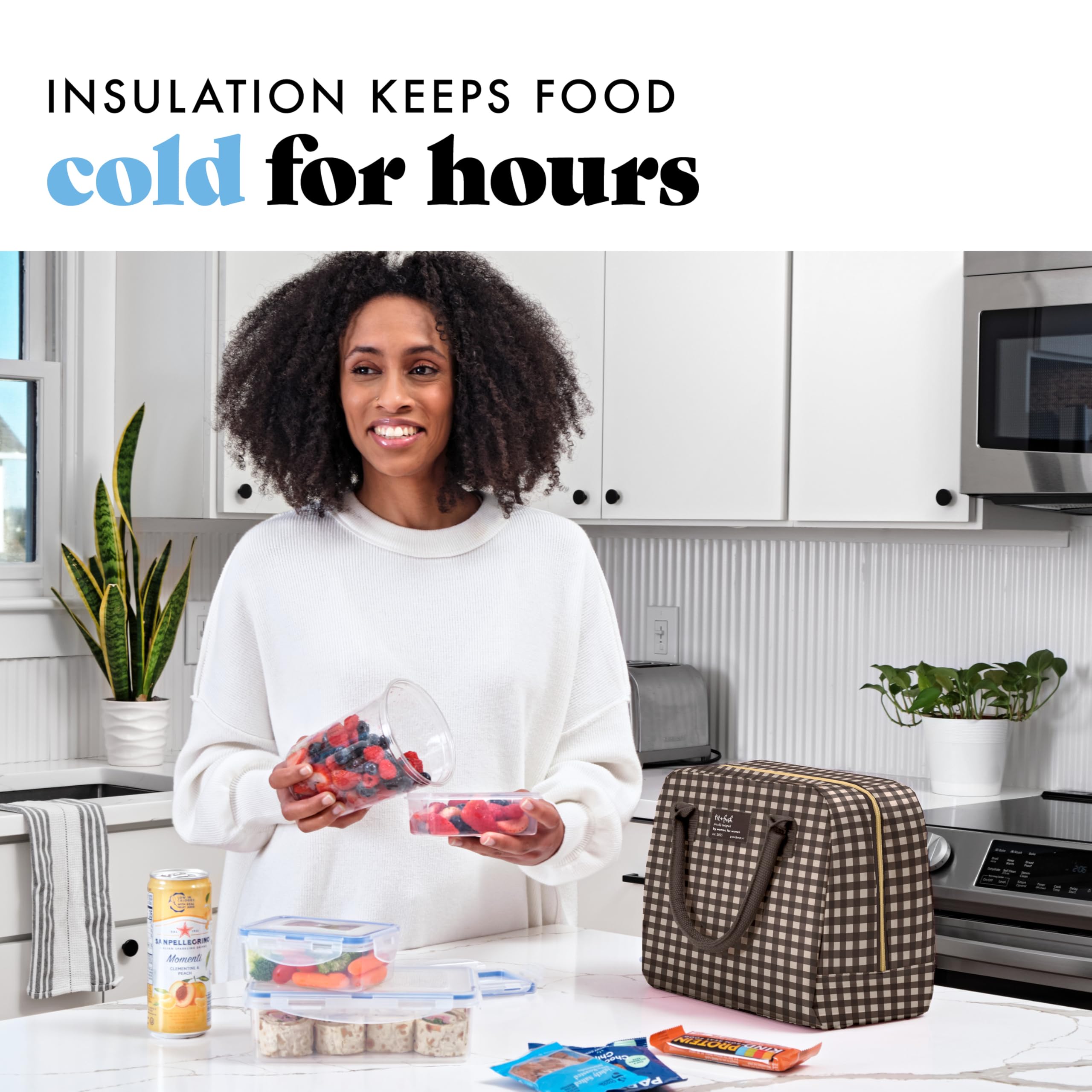 Fit & Fresh set with included 1-cup and 2-cup containers plus XL ice pack for extended chill