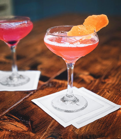 FIVE STAR NAPKINS napkin paired with glassware for neat serving
