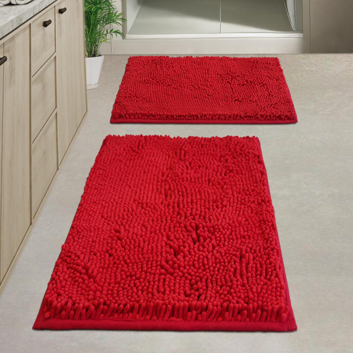Flotstiga front view red bath rug set showing bold color and plush comfort