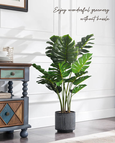 FLOWORLD close-up leaf texture highlighting realistic veins and natural look