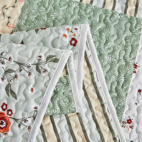 Flysheep packaging and label image showing care tag and brand reassurance for buyers