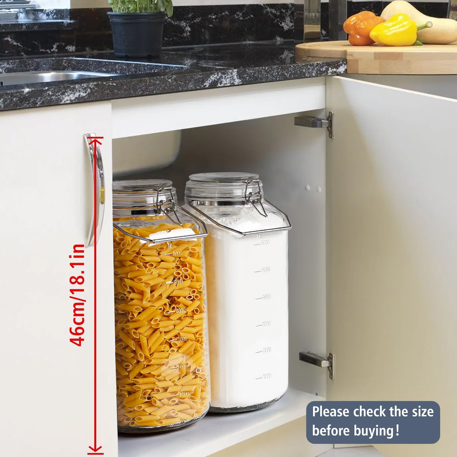 Folinstall jar filled with flour showing bulk-capacity organization benefit