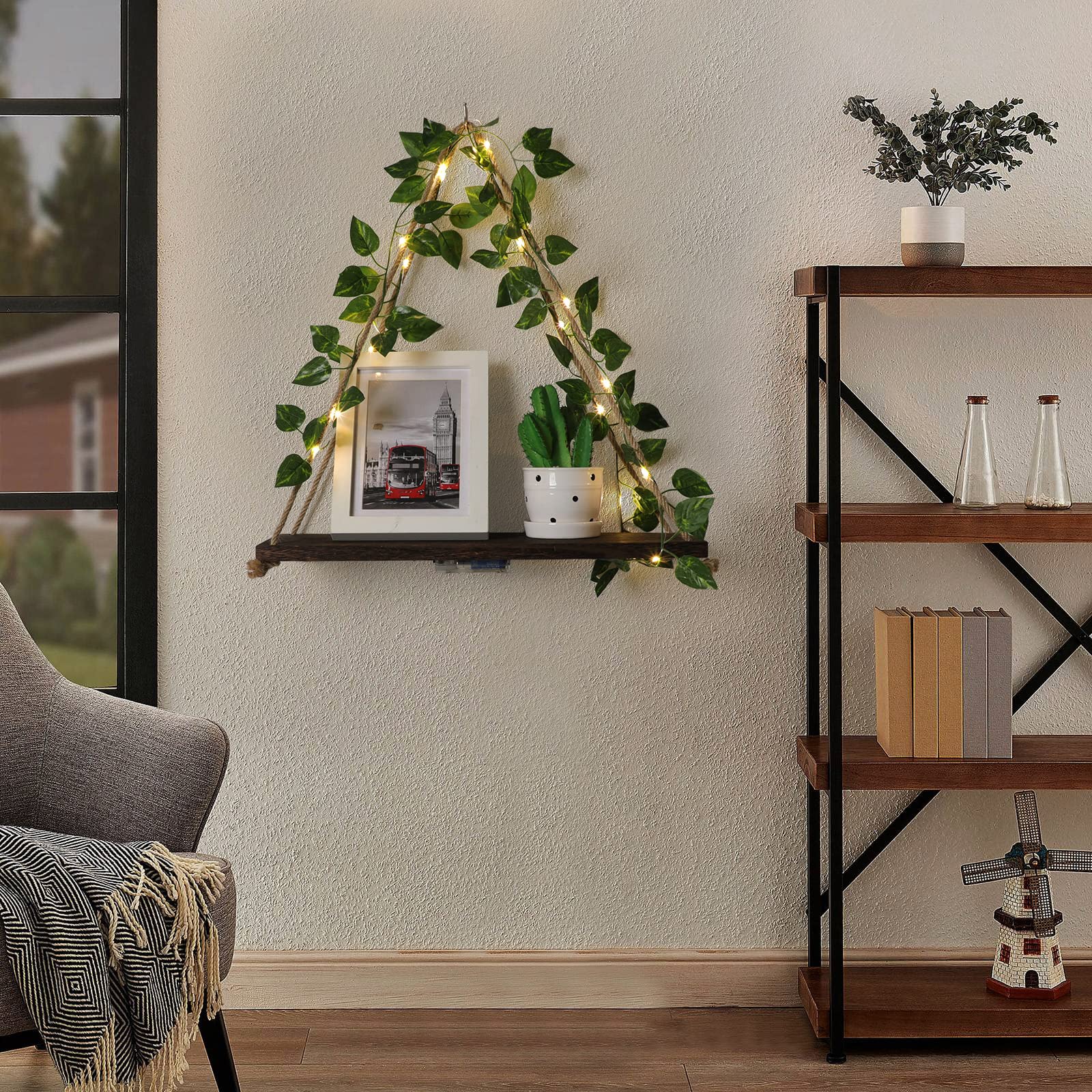 Forest Angle faux ivy wreath detail adds greenery without maintenance